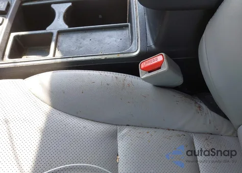 2016 Honda Cr-V Touring z USA, uszkodzony, nr VIN 5J6RM4H93GL108489